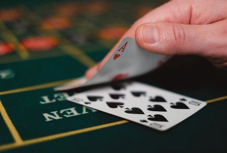 game live dealer Hi88